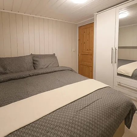 Sentralt Og Elegant Opphold Naer Alt Lillehammer